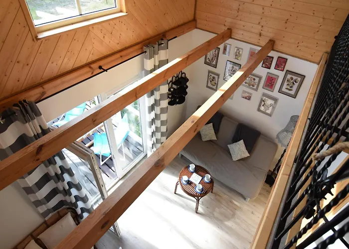 Дом отдыха House With Private Garden And Sauna